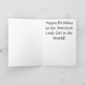 甘い小さな女の子とデイジー誕生日カード カード (内部)