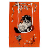 甘い小さな子ネコとカエル ミディアムペーパーバッグ (裏面)