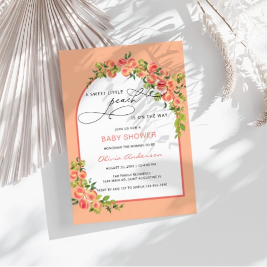 甘い小さな桃が赤ちゃんシャワーを浴びる途中 招待状
