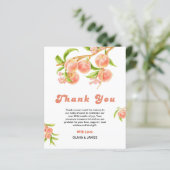 甘い小さな桃の赤ちゃんシャワーサンキューカード (スタンド正面)