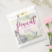 甘い小さな落花生が道を進んでいる フェイバーバッグ (封をした状態)