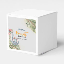 甘い小さな落花生が道を進んでいる フェイバーボックス