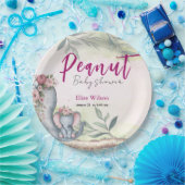 甘い小さな落花生が道を進んでいる ペーパープレート (パーティー)