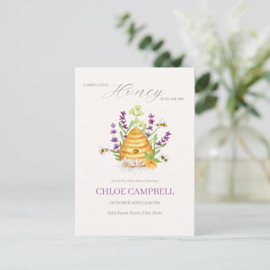甘い小さな蜂蜜が赤ちゃんのシャワーの途中にある 招待状 (スタンド正面)