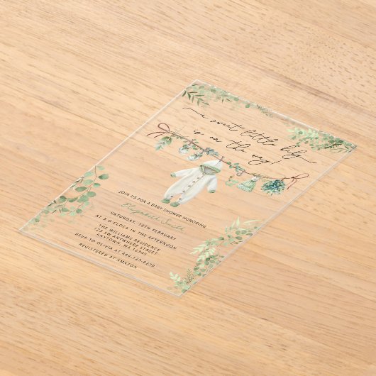 甘い小さな赤ちゃん服の赤ちゃんシャワー アクリル招待状 (レイダウン)