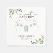 甘い男の赤ちゃんが彼の道を行くランドリーブルー スタンダードカクテルナプキン (正面)