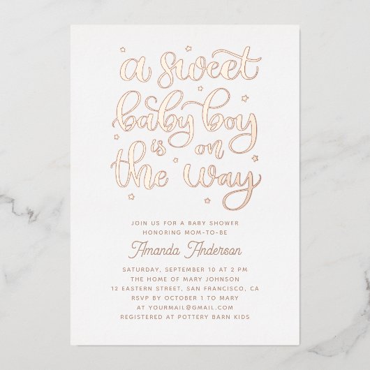 甘い男の赤ちゃんが進んでいる。金ゴールド赤ちゃんシャワー 箔招待状 (正面)