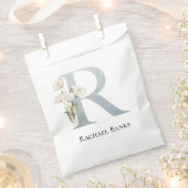 甘い白いフローラ フェイバーバッグ (クリップ留めされた状態)