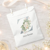 甘い白いフローラ フェイバーバッグ (クリップ留めされた状態)