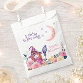 甘い花の魔女カルドロンベビー醸造シャワー フェイバーバッグ (クリップ留めされた状態)