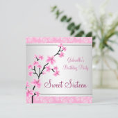 甘い16アジアかわいらしピンクフローラブラック誕生日 招待状 (スタンド正面)