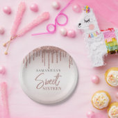 甘い16バラ金ゴールドグリッタードリップスクリプト誕生日 ペーパープレート (パーティー)