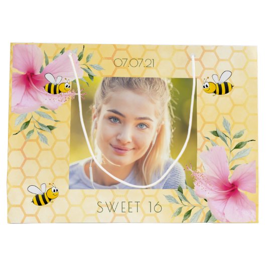 甘い16誕生日の写真ででこぼこ蜂ハニカム ラージペーパーバッグ (裏面)