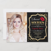 甘い16誕生日レッドキス金ゴールド黒い写真 招待状 (正面)