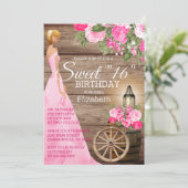 甘い16誕生日 – 木筒とピンクの花 招待状 (スタンド正面)