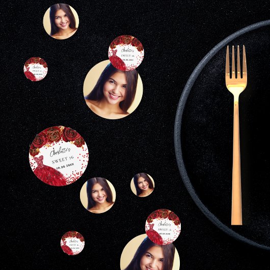 甘い16赤いドレスの花の白い写真 コンフェッティ