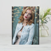 甘い16thピンクの花金ゴールドグラデーション写真紙吹雪 招待状 (スタンド正面)