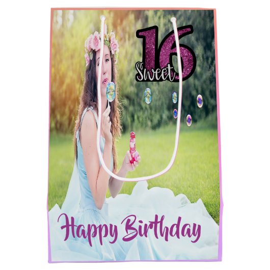 甘い16th誕生日フォトパープルガール ミディアムペーパーバッグ (裏面)