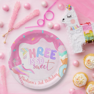 甘い3歳の誕生日ピンクつや消し ペーパープレート