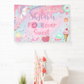 甘い4人の女の子の誕生日のバナー/背景， 横断幕 (インサイチュ)