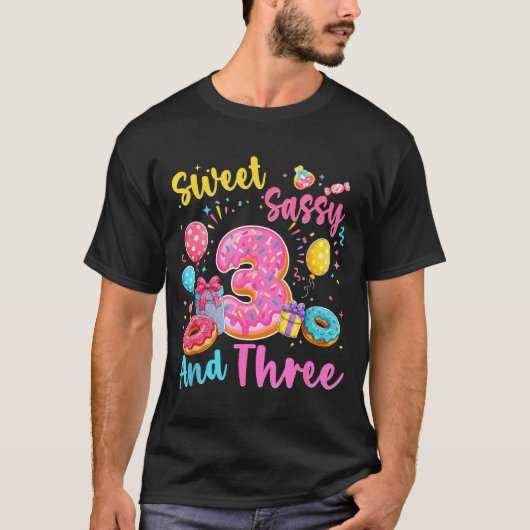 甘くておませな3歳の誕生日 スイートドーナツ Tシャツ (正面)