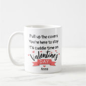 甘くピンクの韻を踏んだバレンタインデーの詩 コーヒーマグカップ (左)