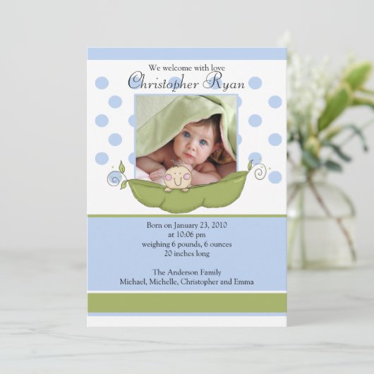 甘く小さいエンドウ豆の男の赤ちゃんの写真の発表カード 案内状 (スタンド正面)