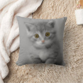 甘く小さい子ネコ クッション (ブランケット)