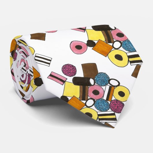 甘味菓子の種類はLicorice Licorice Allsorts ネクタイ (ロール)