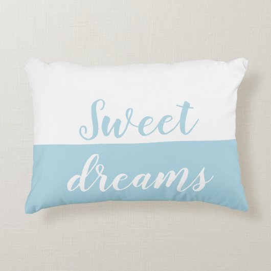 甘美な夢の、淡いブルー及び白いアクセント アクセントクッション (正面)