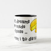 甘美な夢はチーズから成っています ツートーンマグカップ (中央)