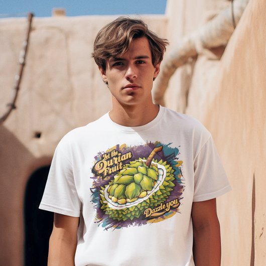 . .生々しいフルーツが飾られるジャブチカバ Tシャツ