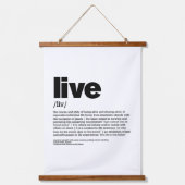 生きている笑いの愛 吊り下げ型タペストリー (正面)