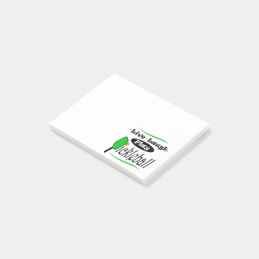 生きている笑いの演劇のPickleballのピクルスの球プレーヤーGif ポストイット (アングル)