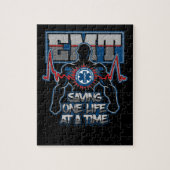 生きている1つを一度に救うEMT ジグソーパズル (縦)