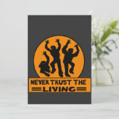 生きているTシャツのボタンを時計に巻いてはいけない 招待状 (スタンド正面)