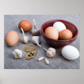 生の卵とニンニクとスパイスをキッチンに ポスター (正面)