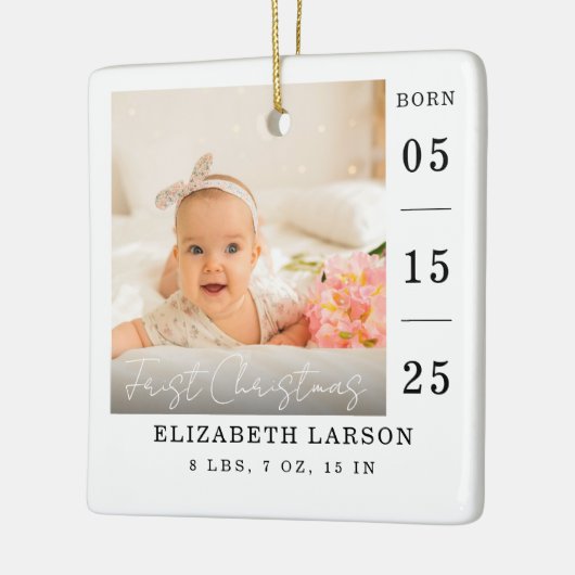 生まれたばかりのベビーの誕生統計名前をカスタムすると写真 セラミックオーナメント (左)