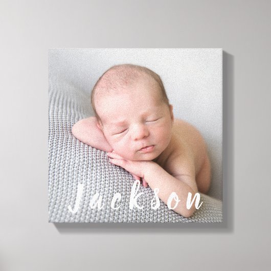 生まれたばかりの男の赤ちゃん写真パーソナライズされた名 キャンバスプリント (正面)