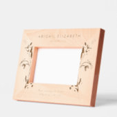 生まれたばかりの誕生詳細パーソナライズされたワイルドフラワー レーザー彫刻フレーム (左)