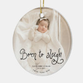 生まれてそり遊び 赤ちゃんの写真 誕生統計 クリスマス セラミックオーナメント (左)