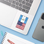 生まれはグアテマラ 国籍はアメリカ シール (ノートパソコンとiPhone)