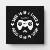 生まれゲーマーには、学校に行くことを余儀なくされ、ゲーム フォトプラーク (正面)