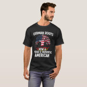 生まれ今はアメリカ人誇りを持ったの愛国だ Tシャツ (正面フル)