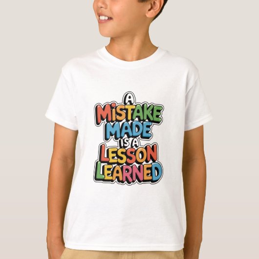 生まれ気を前向き張る前向き Tシャツ (正面)