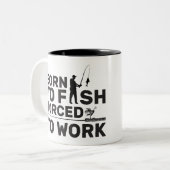 生まれ魚釣りのマグおもしろいで釣る ツートーンマグカップ (正面左)