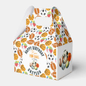 生まれ2ボールスポーツをテーマにした男の子2nd誕生日パーティー フェイバーボックス (裏面サイド)