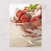 生ヨーグルト入りストロベリーデザート ポストカード (正面)