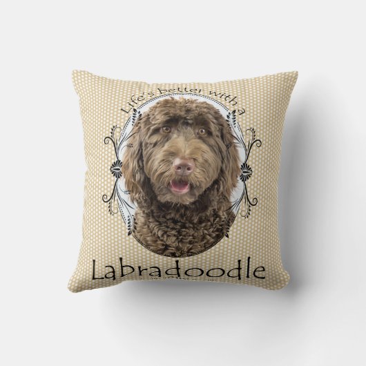 生命のよりよいLabradoodleの枕 クッション (裏面)