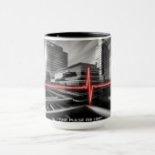 生命のパルス：医学が心臓の鼓動を満たす場所 マグカップ (中央)